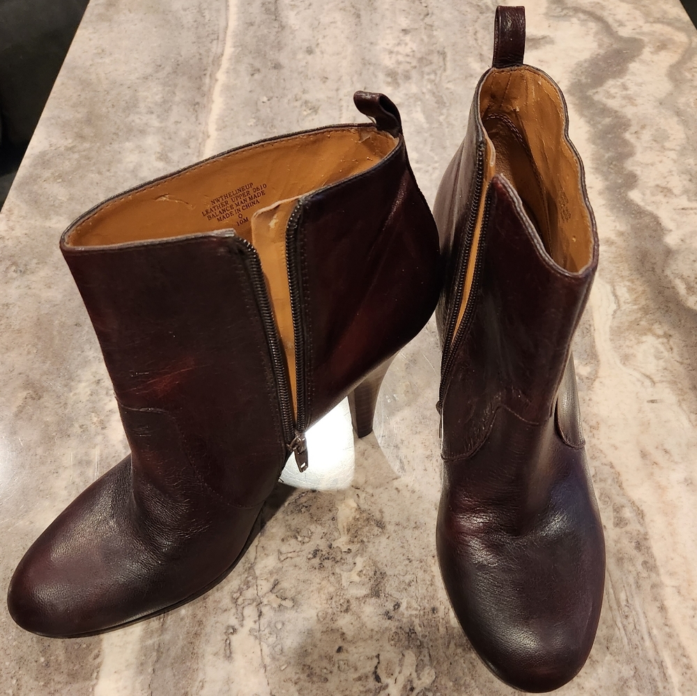 Nine West The Line Up Brown Booties Size 10